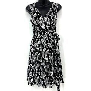 Banana Republic Women Dress Size Small Black White Sleeveless V Neck Wrap Tie